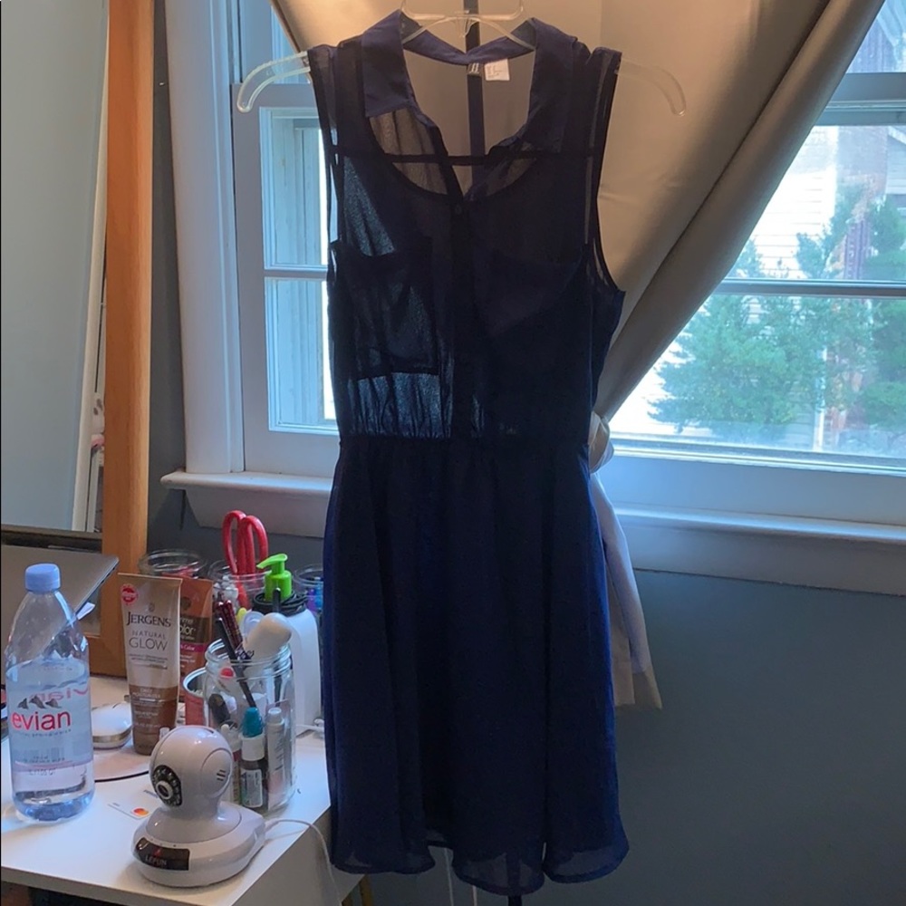 H&M blue button up dress